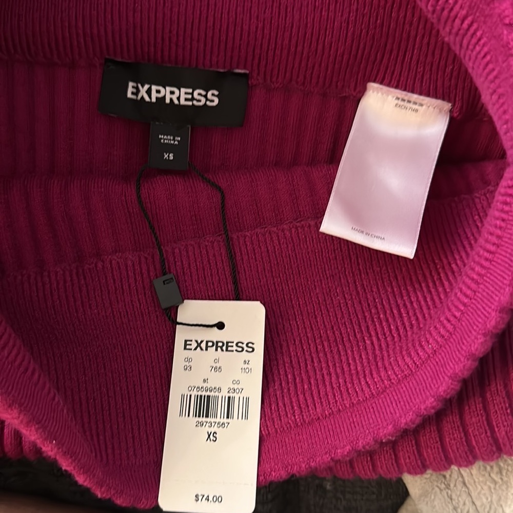 Express, Fuscia, Xsmall - Picture 13 of 14